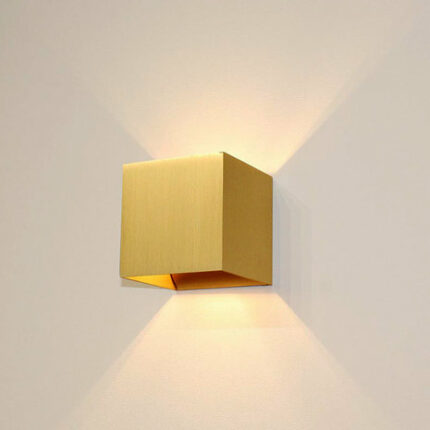 Corp de iluminat exterior Luce Gold